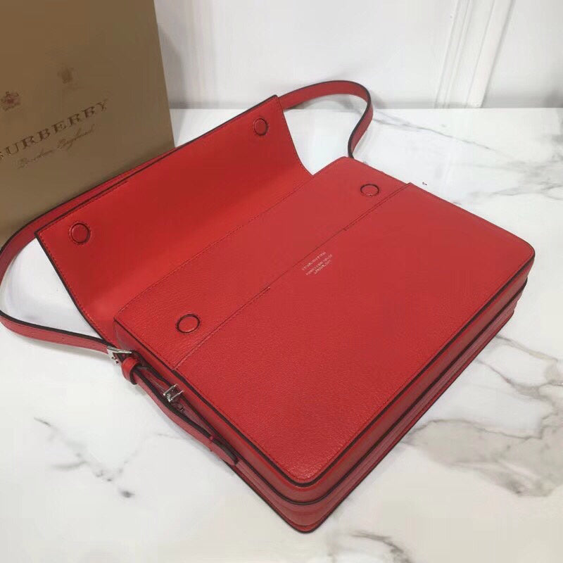 Burberry Bags - Bagsattire   757