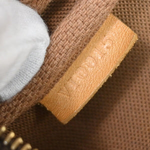 Louis Vuitton Pochette Accessoires  Canvas Clutch Bag