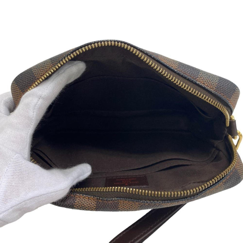 Louis Vuitton Pochette Macao  Canvas Clutch Bag