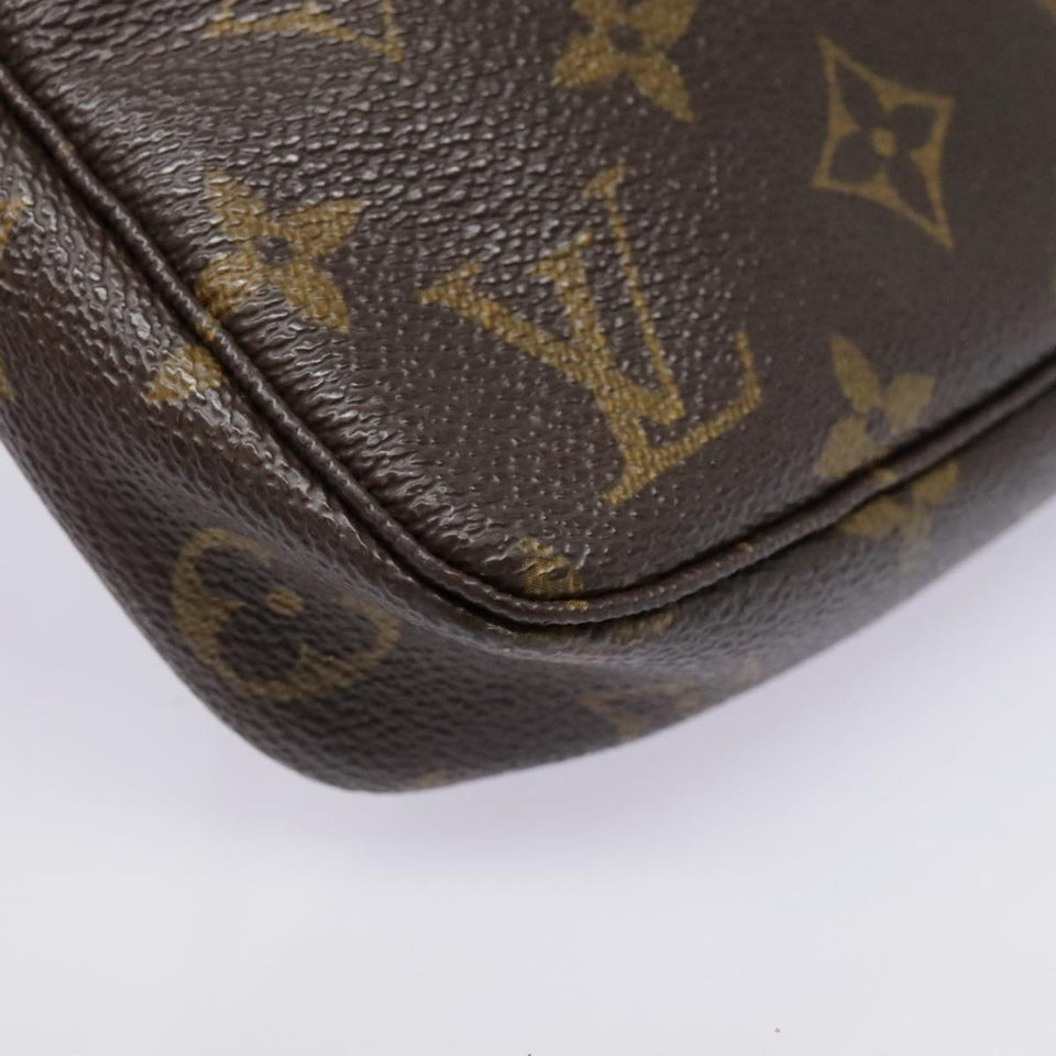 Louis Vuitton Pochette Accessoire  Canvas Clutch Bag