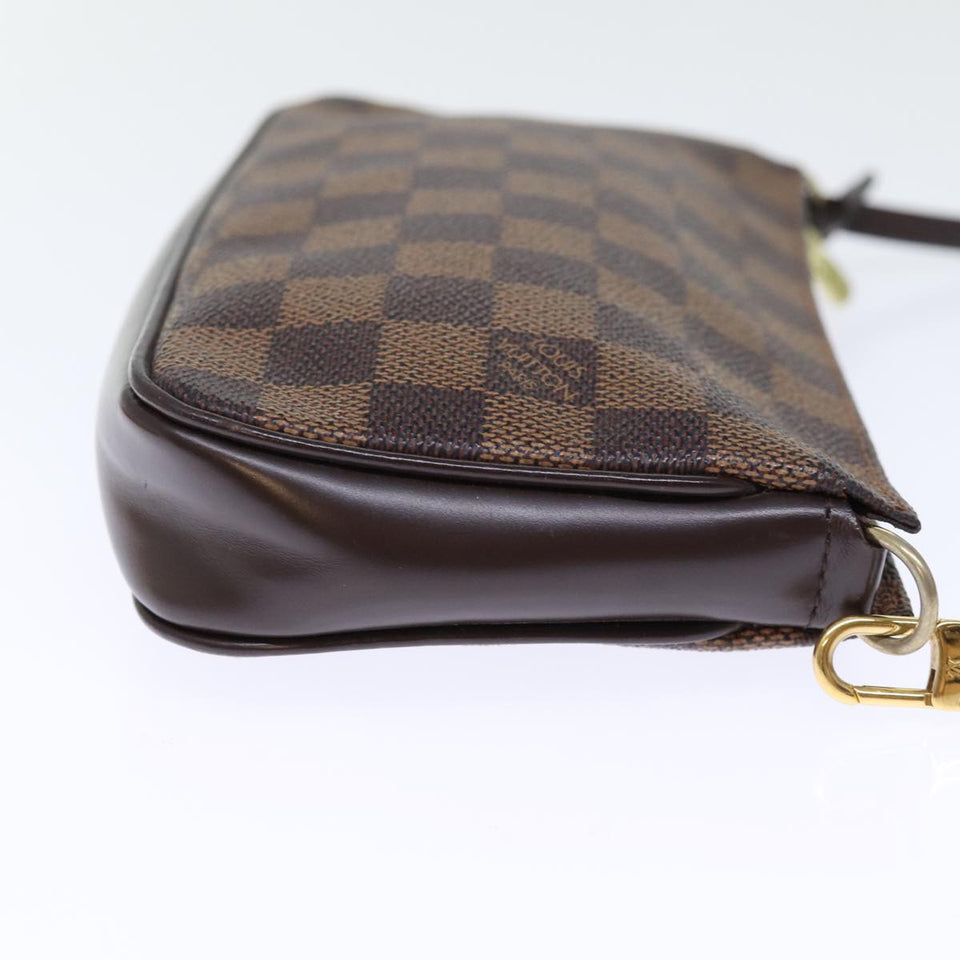 Louis Vuitton Pochette Accessoire  Canvas Clutch Bag