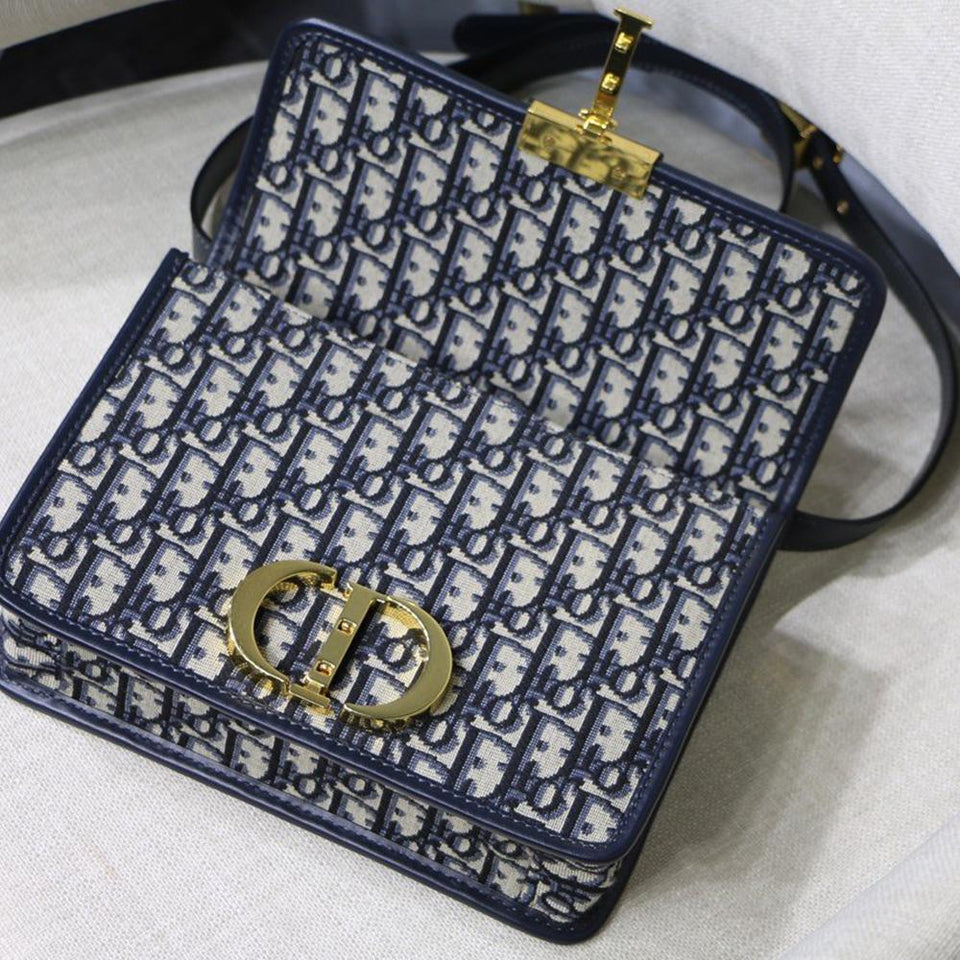 Christian Dior 30 MONTAIGNE BAG