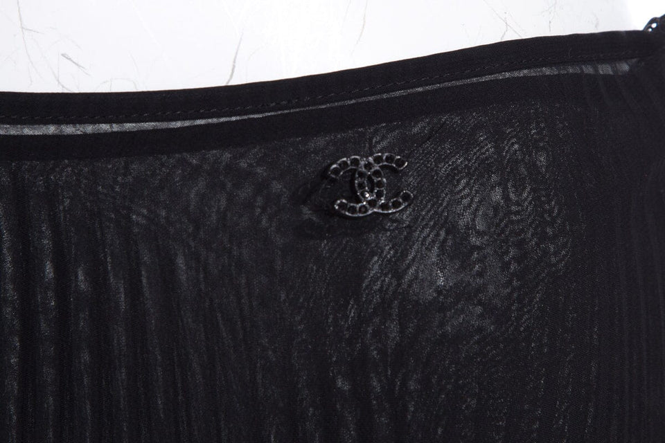 Chanel Cruise '02  Black 2 PC Skirt SZ 40