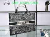 Christian Dior Bags Bags - The Tote   010