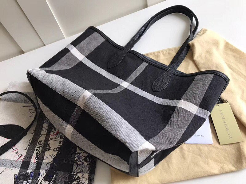 Burberry Bags - Bagsattire   285