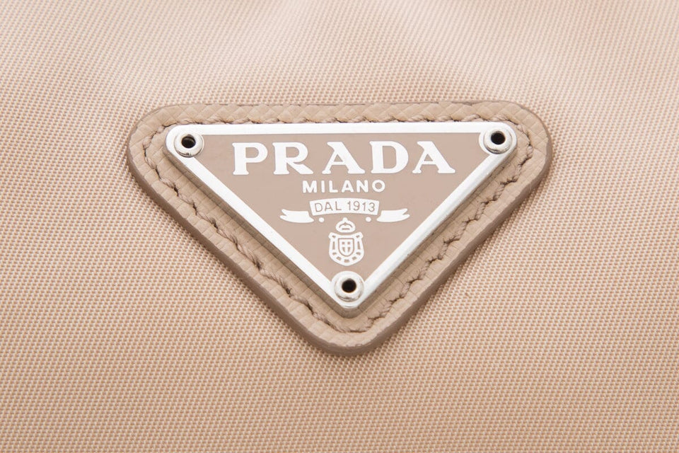 Prada Re-Edition 2000 Hobo Tessuto Nylon Handbag