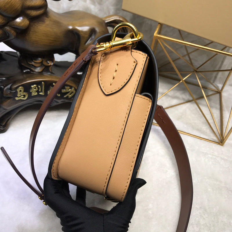 Burberry Bags - Bagsattire   258
