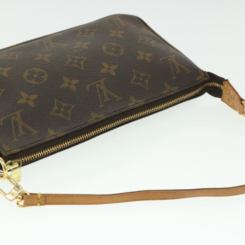 Louis Vuitton Pochette Accessoires  Canvas Clutch Bag