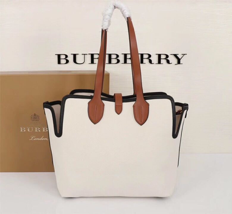 Burberry Bags - Bagsattire   181