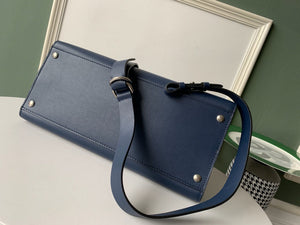 Burberry Bags - Bagsattire   695