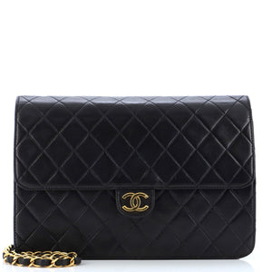 CHANEL Vintage Clutch with Chain Quilted Leather Medium