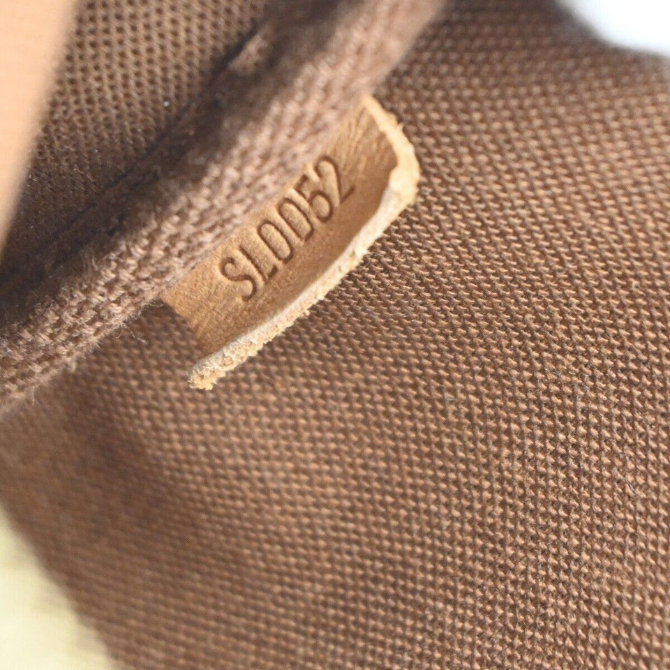 Louis Vuitton Pochette Accessoires  Canvas Clutch Bag