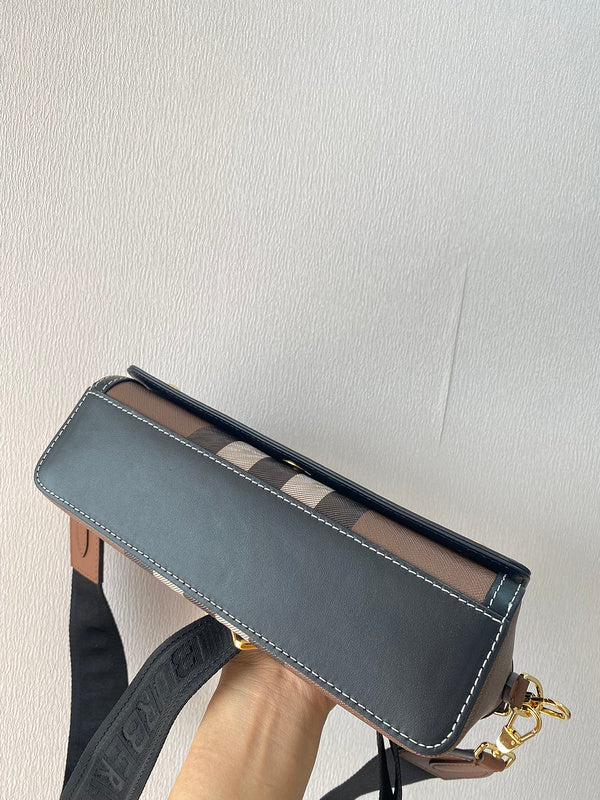 Burberry Bags - BG Bags - 329