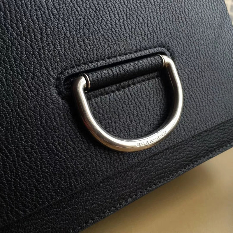 Burberry Bags - Bagsattire   453