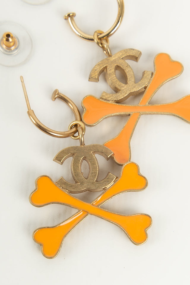 Boucles d'oreilles "Os" Chanel