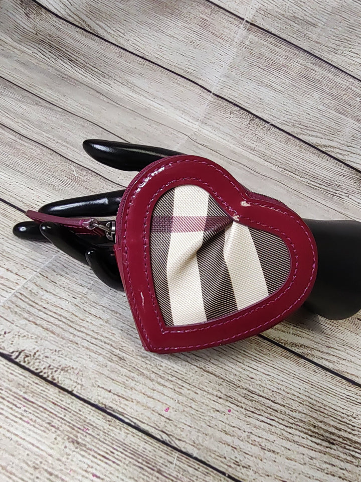 Coin Purse Luxury Designer By Burberry  Size: Small