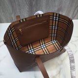 Burberry Bags - Bagsattire   685