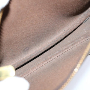 Louis Vuitton Pochette Accessoires  Canvas Clutch Bag