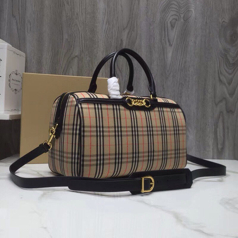 Burberry Bags - Bagsattire   698