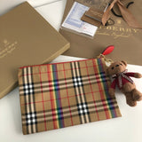 Burberry Bags - Bagsattire   243