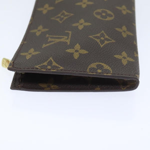 Louis Vuitton Pochette Accessoire  Canvas Clutch Bag