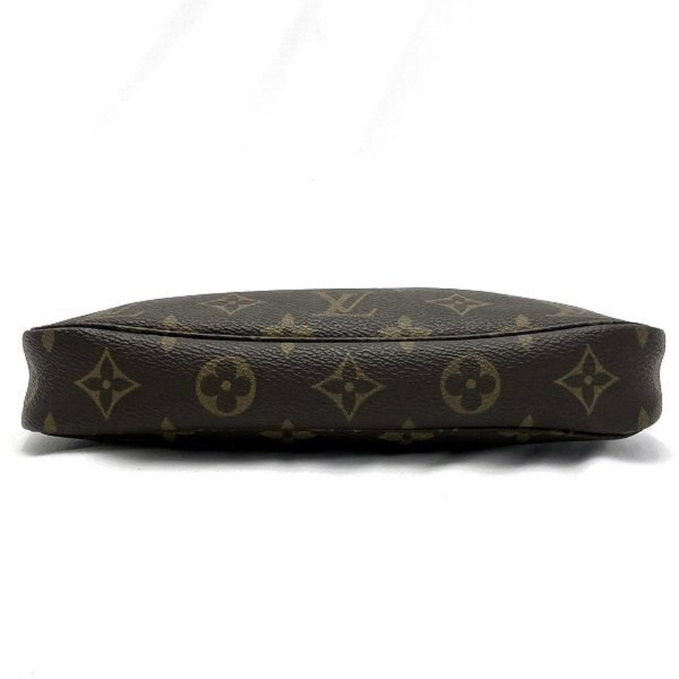 Louis Vuitton Pochette Accessoire  Canvas Clutch Bag