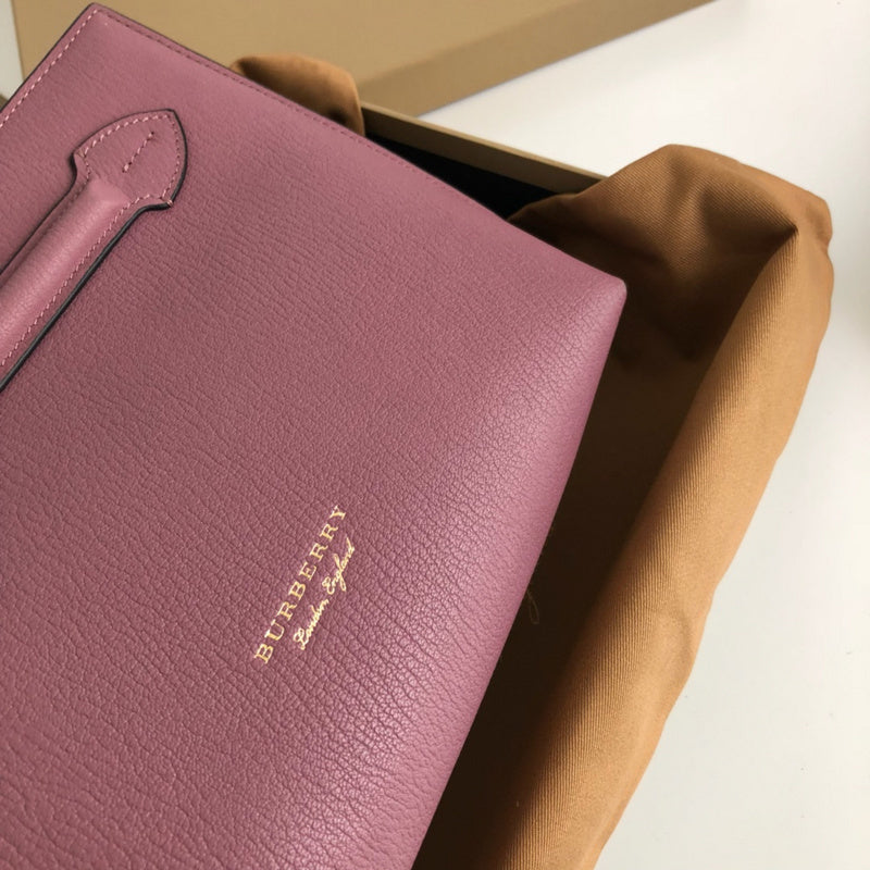 Burberry Bags - Bagsattire   429