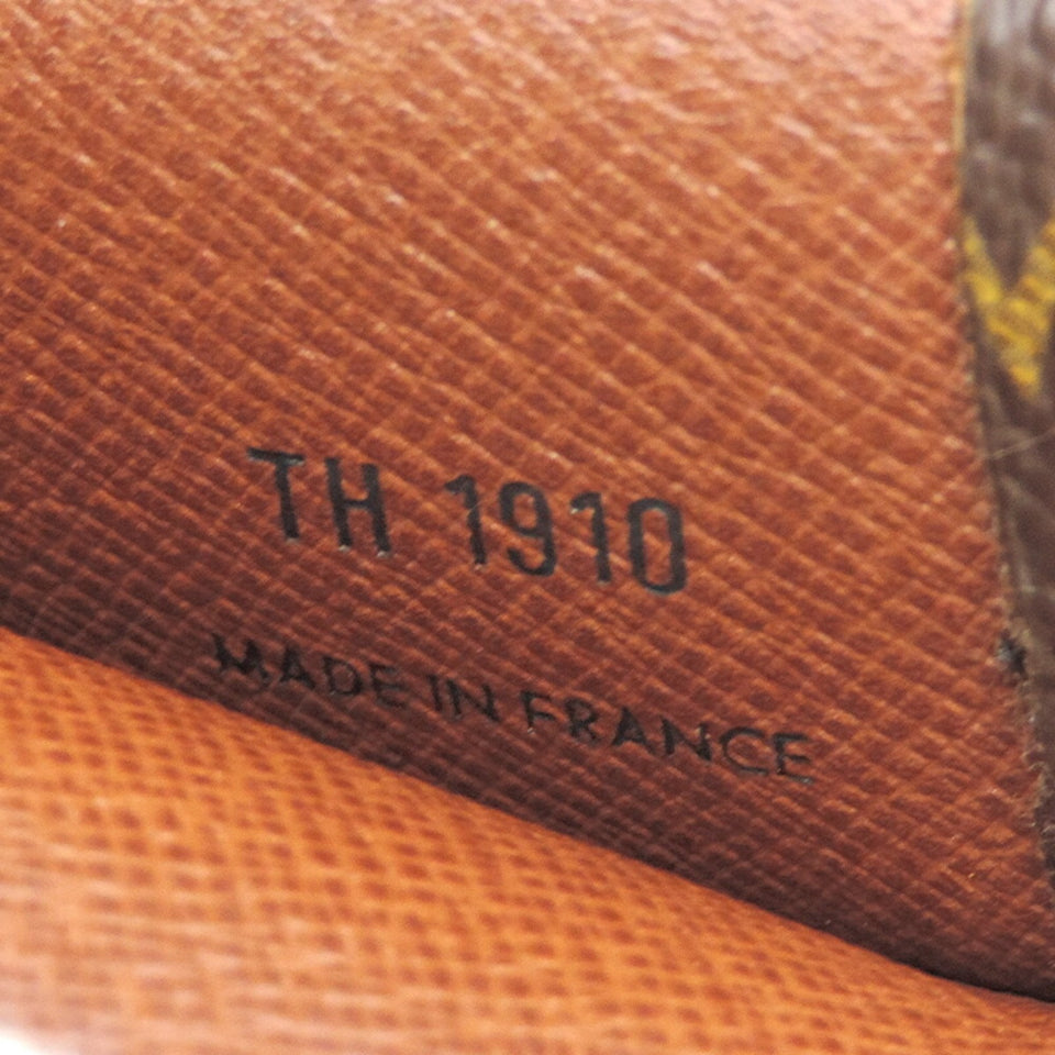 Louis Vuitton Pochette  Canvas Clutch Bag