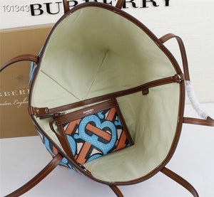 Burberry Bags - Bagsattire   173