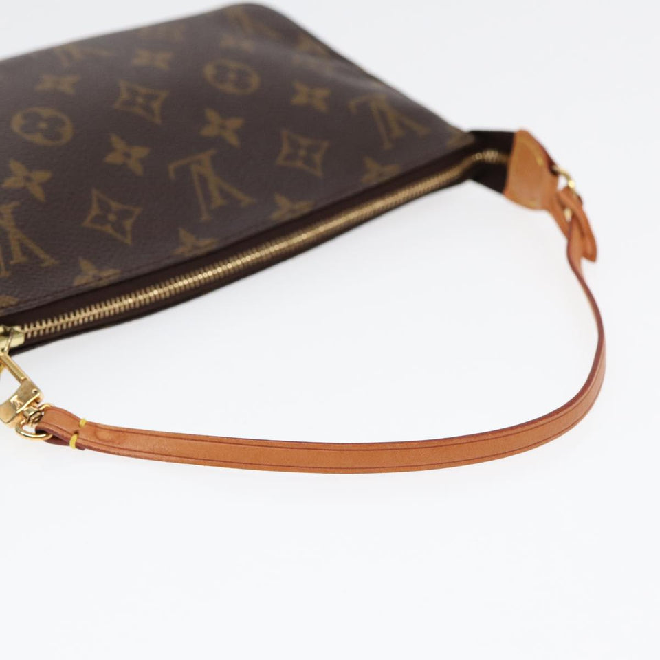 Louis Vuitton Pochette Accessoire  Canvas Clutch Bag