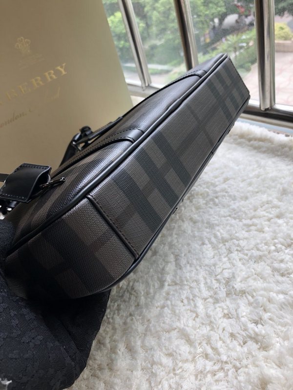 Burberry Bags - Bagsattire   362