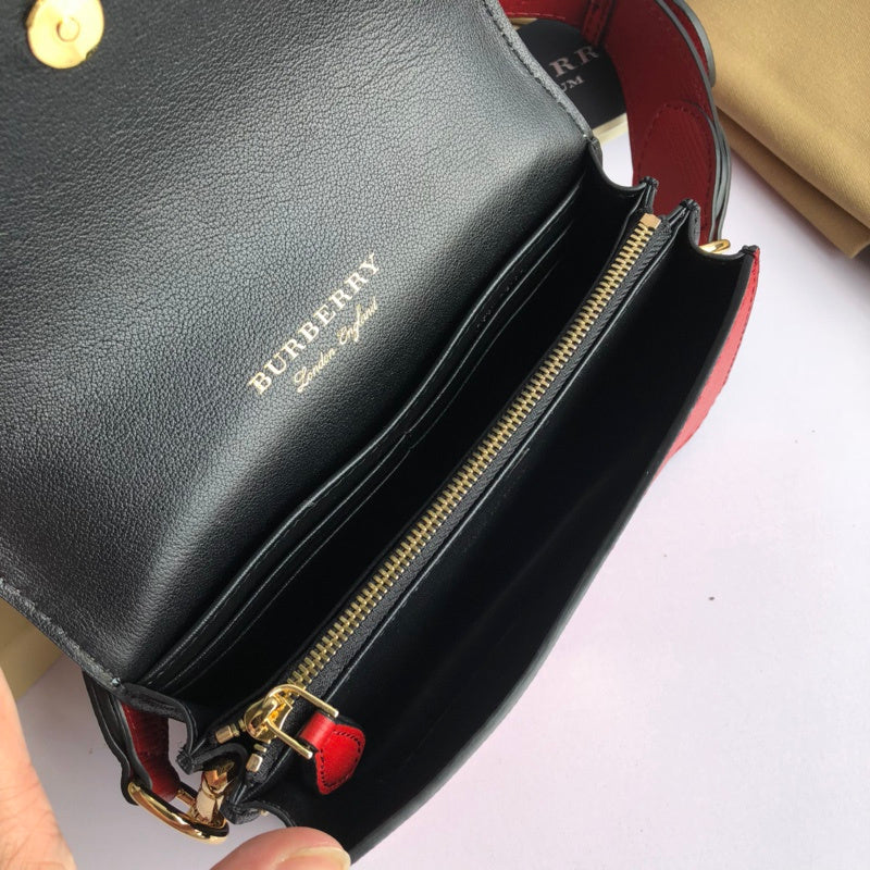 Burberry Bags - Bagsattire   560