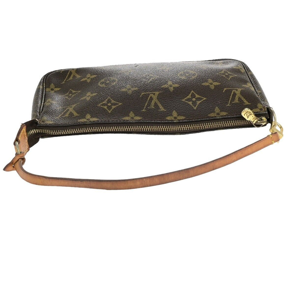 Louis Vuitton Pochette Accessoires  Canvas Clutch Bag