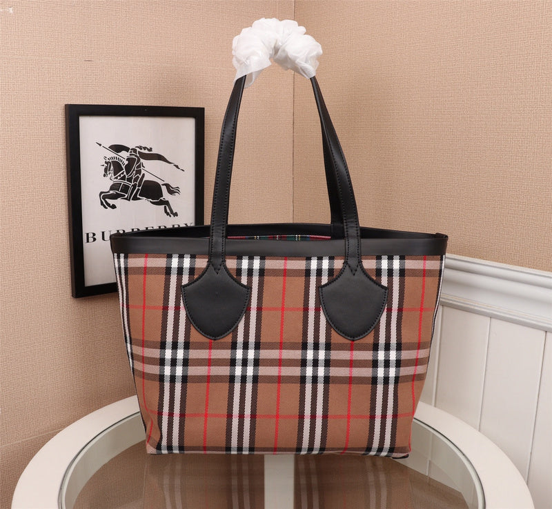 Burberry Bags - Bagsattire   344