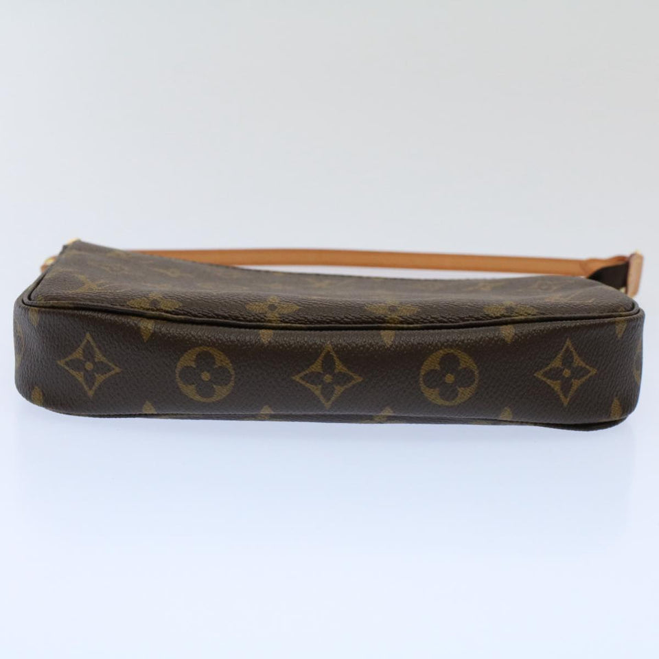 Louis Vuitton Pochette Accessoire  Canvas Clutch Bag