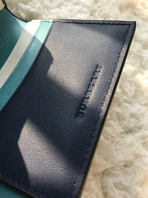 Burberry Bags - Bagsattire   542