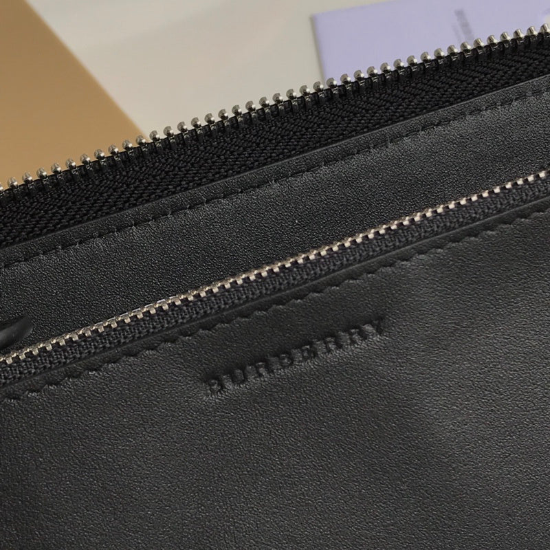 Burberry Bags - Bagsattire   624