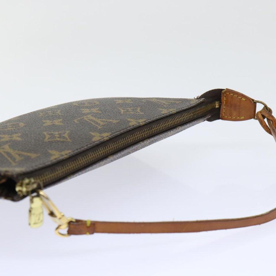 Louis Vuitton Pochette Accessoire  Canvas Clutch Bag