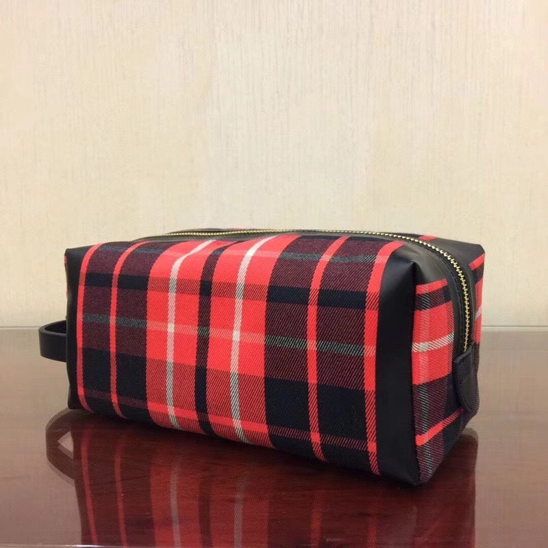 Burberry Bags - Bagsattire   414