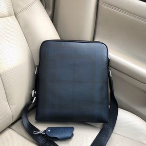 Burberry Bags - Bagsattire   534