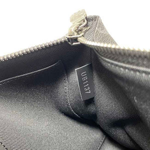 Louis Vuitton Etui Ipad  Canvas Clutch Bag