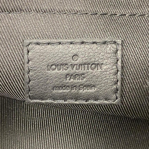 Louis Vuitton Pochette To-Go  Leather Clutch Bag