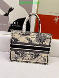 Christian Dior Bags Bags - The Tote   030