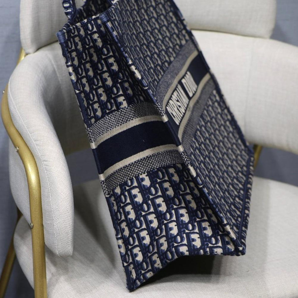 Christian Dior BOOK TOTE
