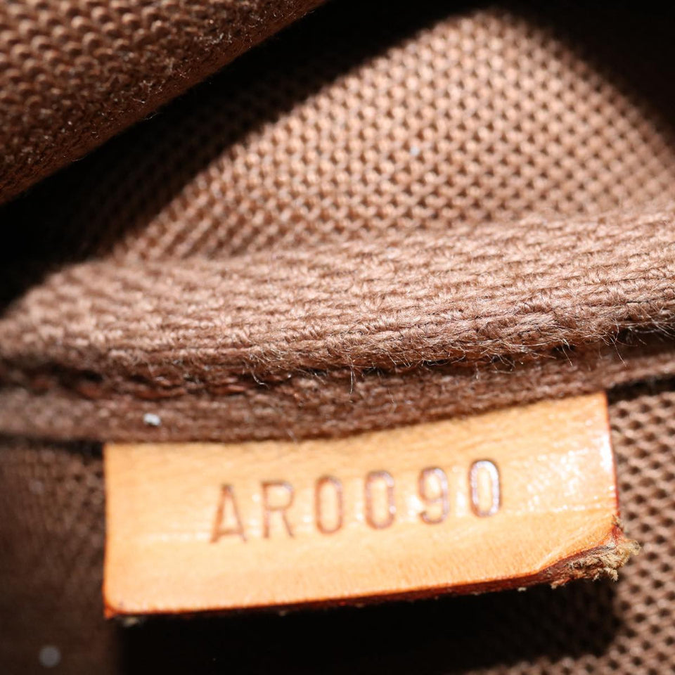 Louis Vuitton Pochette Accessoire  Canvas Clutch Bag