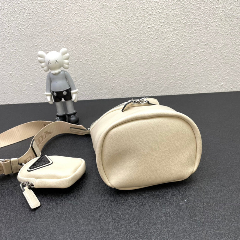 Barnes-Bags - Prada Bags - 963