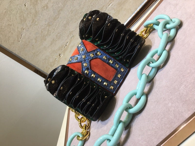 Burberry Bags - Bagsattire   375