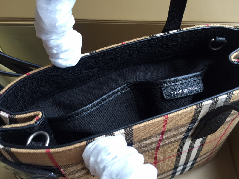 Burberry Bags - Bagsattire   662