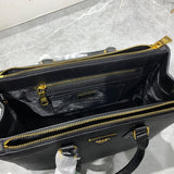 Barnes-Bags - Prada Bags - 933