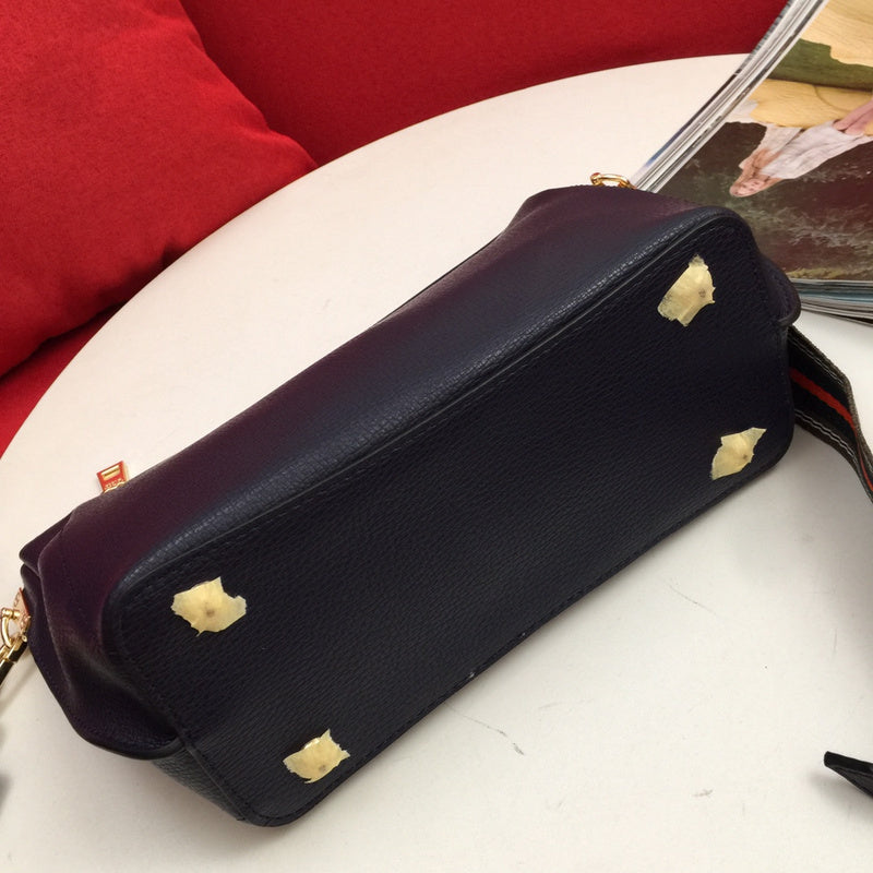 Barnes-Bags - Prada Bags - 975